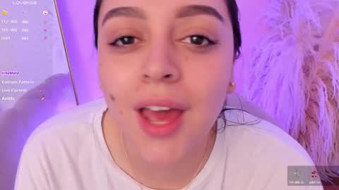 Erika Mendez online show from 09/08/25, 08:08