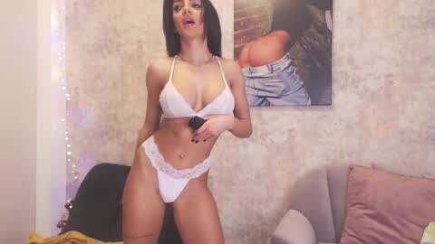 Snapshot of erikabeee1 chatting on 01/24/25, 06:46 Erikabeee online show from 01/24/25, 06:46