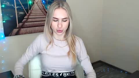 Erika online show from 01/14/25, 03:47