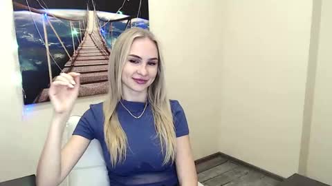 Erika online show from 02/18/25, 04:16