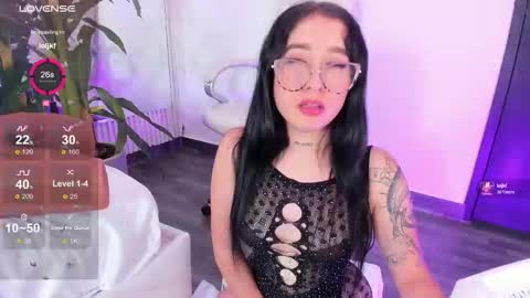 Eri  online show from 09/13/25, 10:53