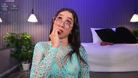 Snapshot of eriklein chatting on 02/09/26, 08:24 Eri online show from 02/09/26, 08:24