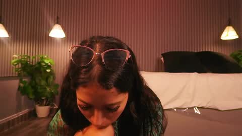 Snapshot of eriklein chatting on 03/30/26, 07:48 Eri online show from 03/30/26, 07:48