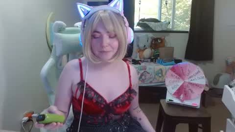 ErisTheDoll online show from 10/05/25, 11:57
