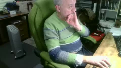 ernello online show from 11/21/25, 04:55