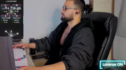Snapshot of ernesto_rodriguez_82 chatting on 09/10/25, 10:26 ernesto rodriguez 82 online show from 09/10/25, 10:26