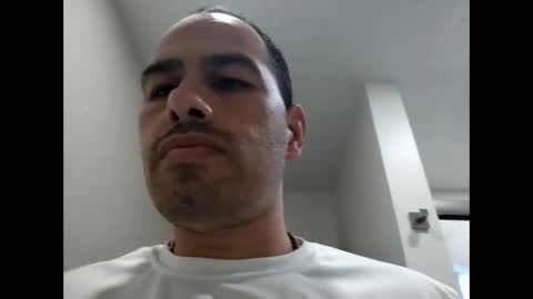 Snapshot of erny707 chatting on 04/05/26, 08:17 erny707 online show from 04/05/26, 08:17