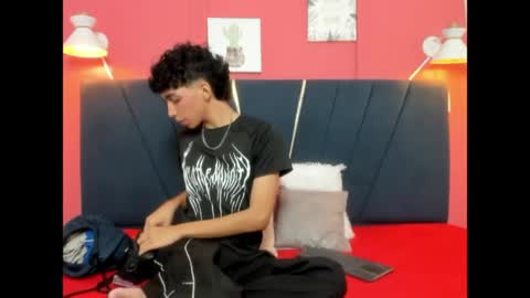 ero_boy40 online show from 06/10/26, 04:45