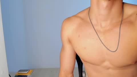 eros_becker_ online show from 05/06/26, 05:03