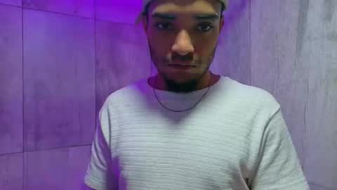 Snapshot of eros_chipre chatting on 01/11/26, 12:43 Eros online show from 01/11/26, 12:43