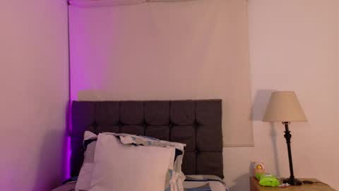 Snapshot of eros_chipre chatting on 04/08/26, 04:01 Eros online show from 04/08/26, 04:01