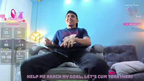 Snapshot of eross_santy chatting on 10/12/25, 12:48 Eross online show from 10/12/25, 12:48