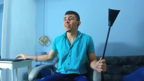 Snapshot of eross_santy chatting on 05/04/26, 06:15 Eross online show from 05/04/26, 06:15