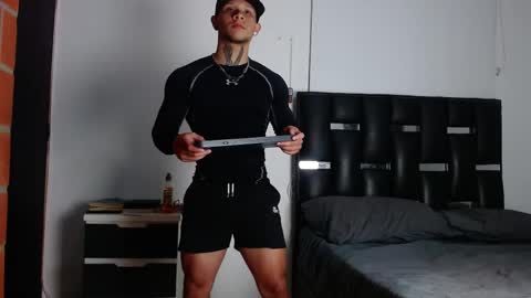 Snapshot of erosscott chatting on 05/13/26, 12:08 Eros online show from 05/13/26, 12:08