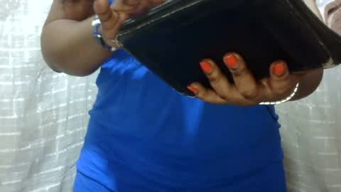 Snapshot of erotic_ebony56 chatting on 08/01/26, 02:33 erotic_ebony56 online show from 08/01/26, 02:33