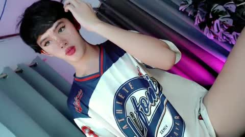 erotic_empress18 online show from 06/28/26, 12:22