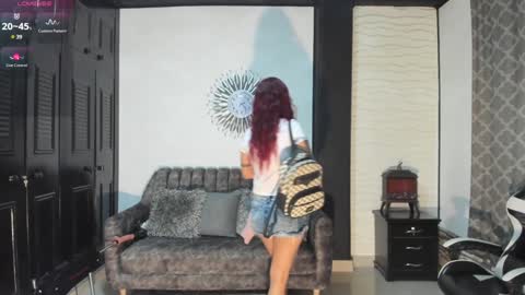 Valentine online show from 01/17/25, 02:39