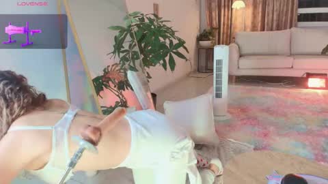 TINY  online show from 09/23/25, 02:36