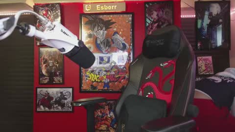 Snapshot of esber chatting on 01/05/25, 02:08 Esber online show from 01/05/25, 02:08