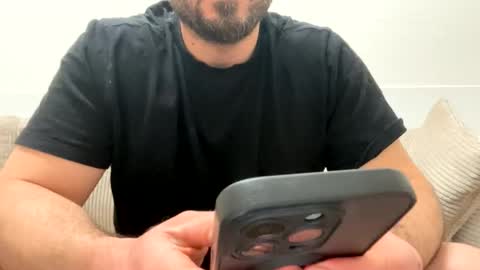 Snapshot of escapee4a chatting on 02/28/26, 01:28 samshiro4k online show from 02/28/26, 01:28