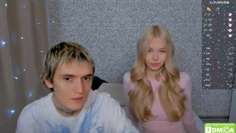 Snapshot of eshcka chatting on 01/12/26, 01:49 Megan and Brad online show from 01/12/26, 01:49