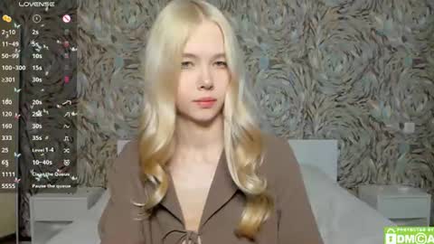 Megan and Brad online show from 06/11/26, 05:16