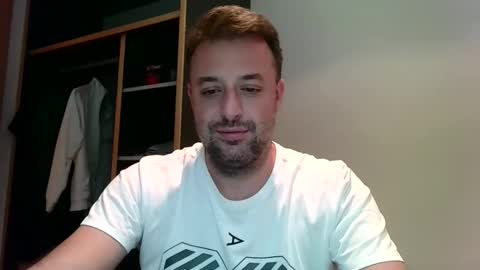 Snapshot of esibizionista_91 chatting on 10/14/25, 07:36 esibizionista 91 online show from 10/14/25, 07:36