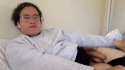 esiiiiiiiiis online show from 05/21/26, 06:48