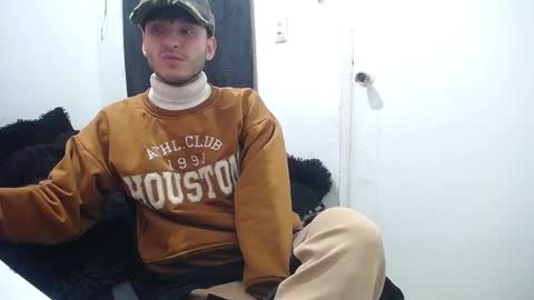 Snapshot of esjrobles chatting on 09/08/25, 05:34 Esteban online show from 09/08/25, 05:34