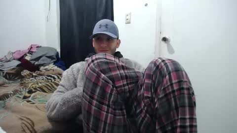 Snapshot of esjrobles chatting on 09/19/25, 11:11 Esteban online show from 09/19/25, 11:11