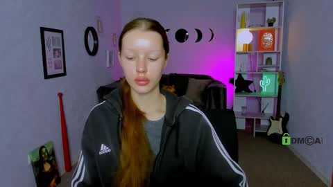 esma_shine online show from 10/01/25, 05:57