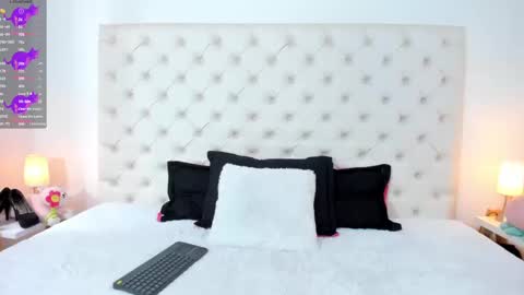 esmeralda  online show from 03/12/25, 03:29