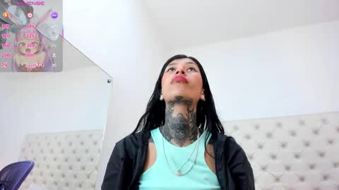esmeralda  online show from 06/08/26, 03:23