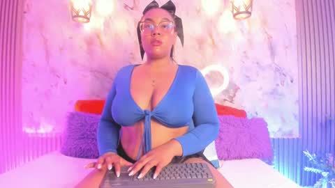 esmeralda online show from 03/04/25, 09:29