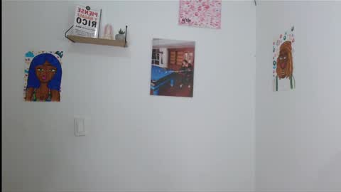 Snapshot of esmeralda_parck chatting on 12/28/24, 10:13 Esmeralda parck online show from 12/28/24, 10:13