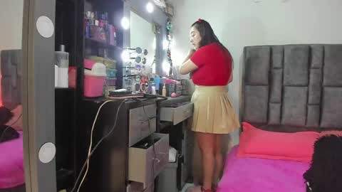 Perla online show from 05/04/26, 09:22