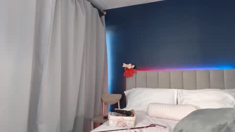 Snapshot of esmerose4444 chatting on 04/29/26, 06:25 esmerose4444 online show from 04/29/26, 06:25