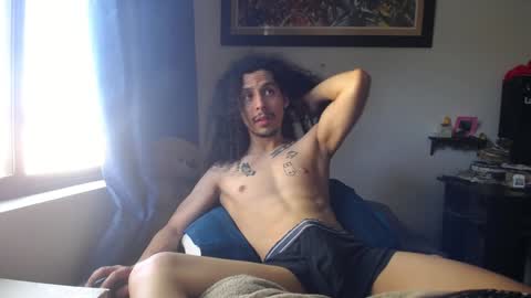 Snapshot of esnaider_man chatting on 01/29/25, 09:07 Esnider online show from 01/29/25, 09:07