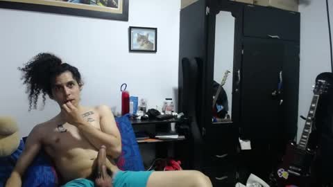 Snapshot of esnaider_man chatting on 05/09/26, 08:41 Esnider online show from 05/09/26, 08:41