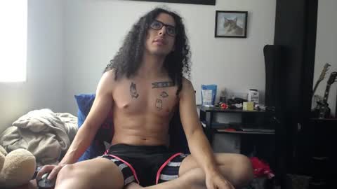 Esnider online show from 07/05/26, 04:47