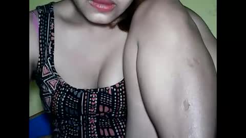 Snapshot of especialgirl_28 chatting on 12/22/24, 04:17 especialgirl_28 online show from 12/22/24, 04:17