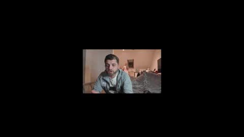 Snapshot of essexcouple88 chatting on 03/05/26, 07:32 essexcouple online show from 03/05/26, 07:32