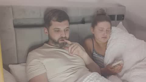 Snapshot of essexcouple88 chatting on 03/15/26, 02:06 essexcouple online show from 03/15/26, 02:06