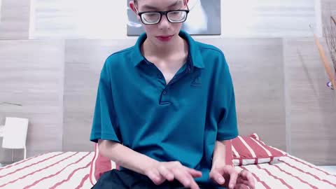 Snapshot of esteban_carlton chatting on 03/08/25, 11:37 ESTEBAN CARLTON online show from 03/08/25, 11:37