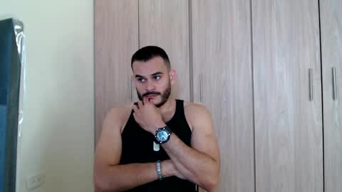 Snapshot of esteban_fer chatting on 02/05/25, 01:54 Esteban Fernandez online show from 02/05/25, 01:54