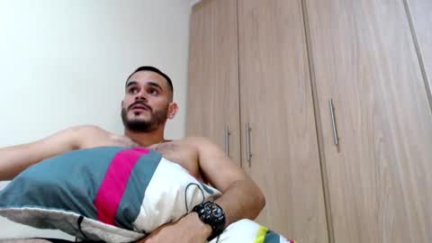 Snapshot of esteban_fer chatting on 02/13/25, 08:45 Esteban Fernandez online show from 02/13/25, 08:45