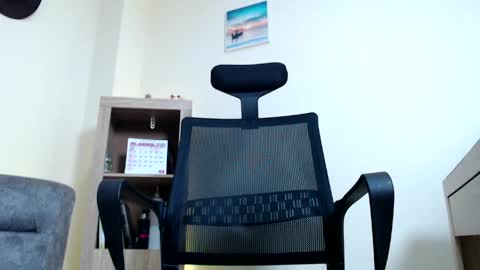 Snapshot of esteban_fer chatting on 04/08/26, 02:44 Esteban Fernandez online show from 04/08/26, 02:44