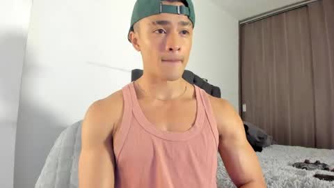 Snapshot of esteban_stud chatting on 03/18/26, 10:57 ESTEBAN online show from 03/18/26, 10:57