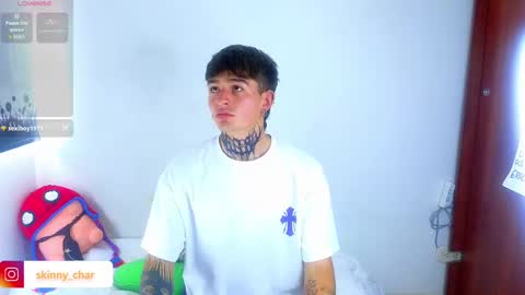 Snapshot of estebanchar_ chatting on 01/16/25, 06:16 Esteban independent model online show from 01/16/25, 06:16