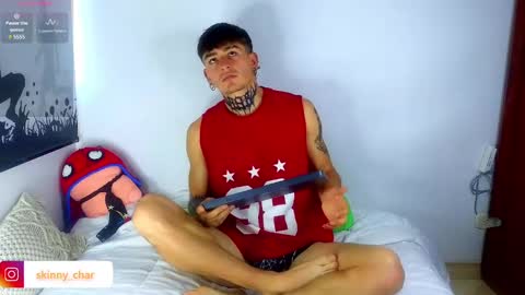 Snapshot of estebanchar_ chatting on 01/30/25, 12:06 Esteban independent model online show from 01/30/25, 12:06